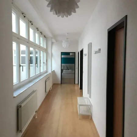 Komfortables City Mitten Im Zentrum! *